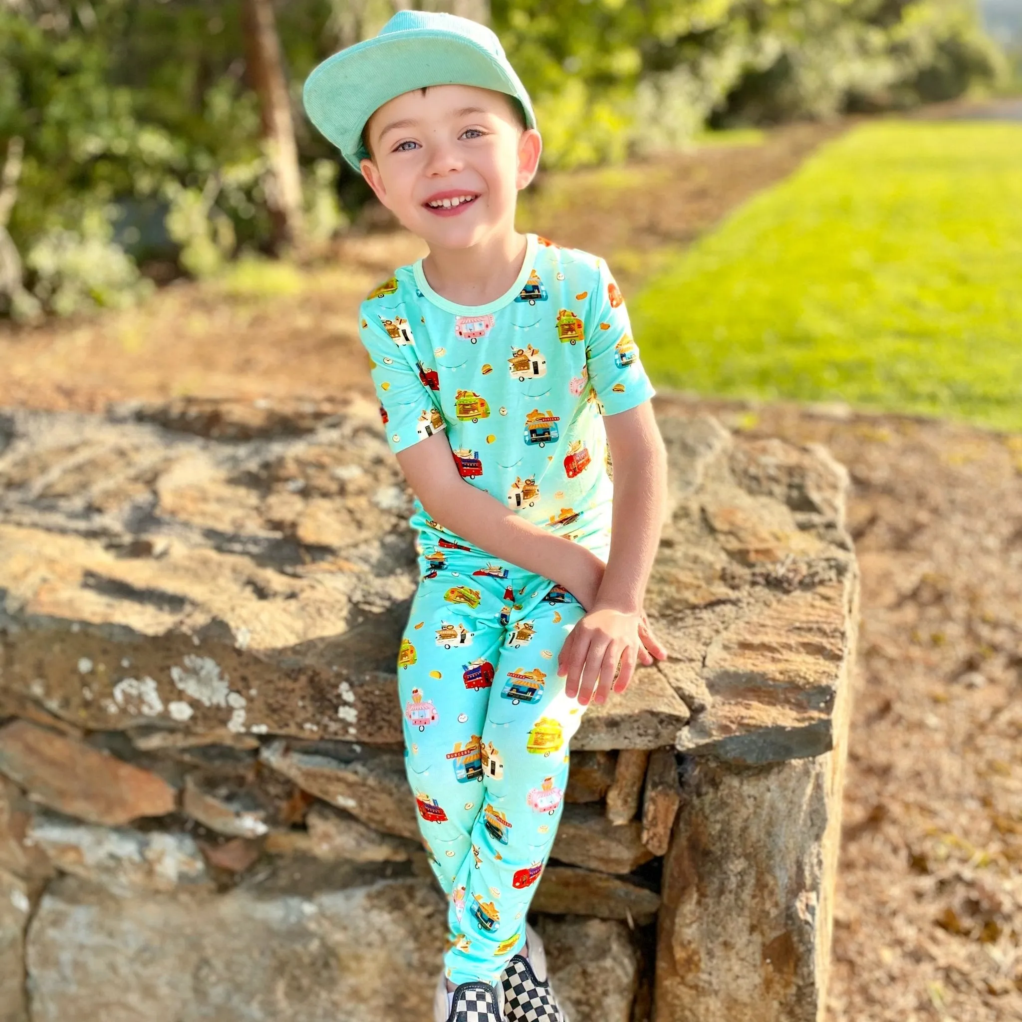 Airstream Food Trucks Short Sleeve Pajama Set (2T-12Y)