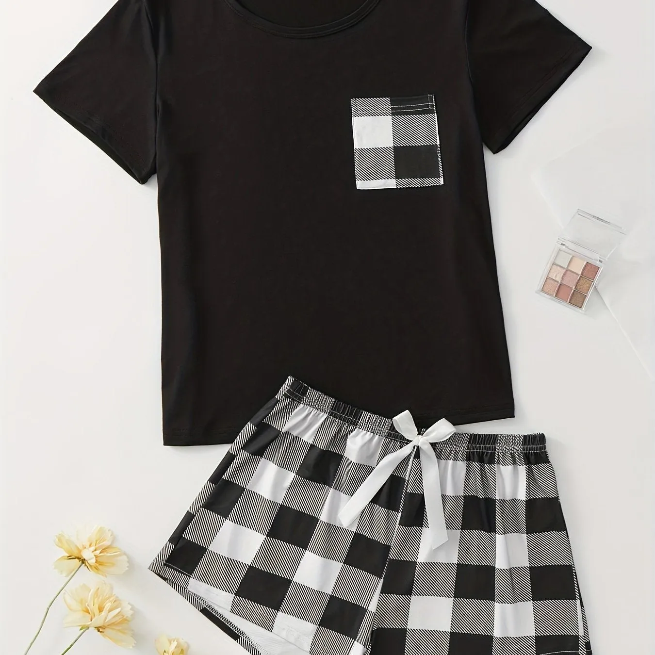 Casual & Comfy Plaid Pajamas Set Round Collar Short Top Pajama Shorts With Bowknot