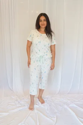 Cozy Christmas White Short Sleeve Pajama Capris Set