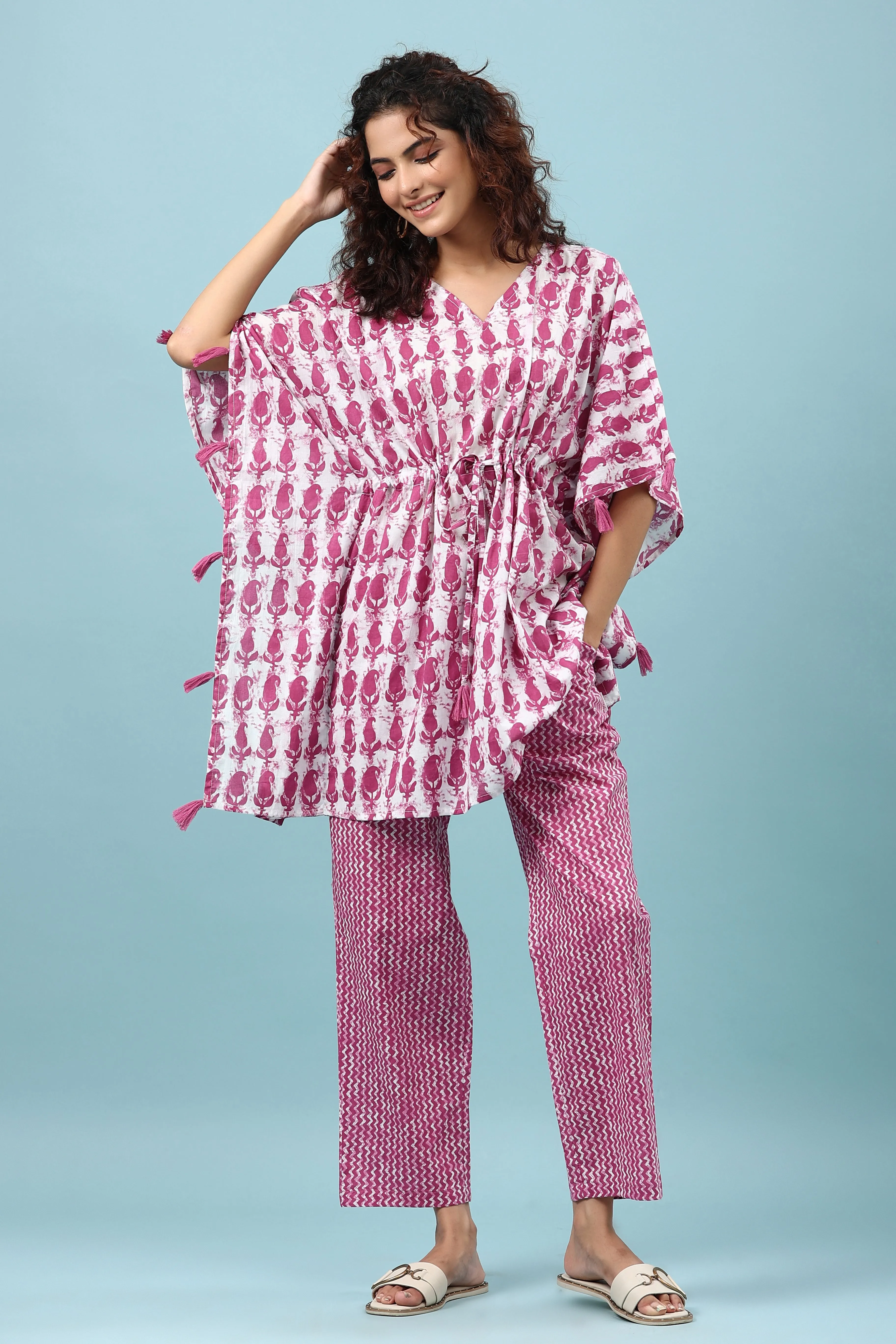 Daabu on Mauve Kaftan Pajama