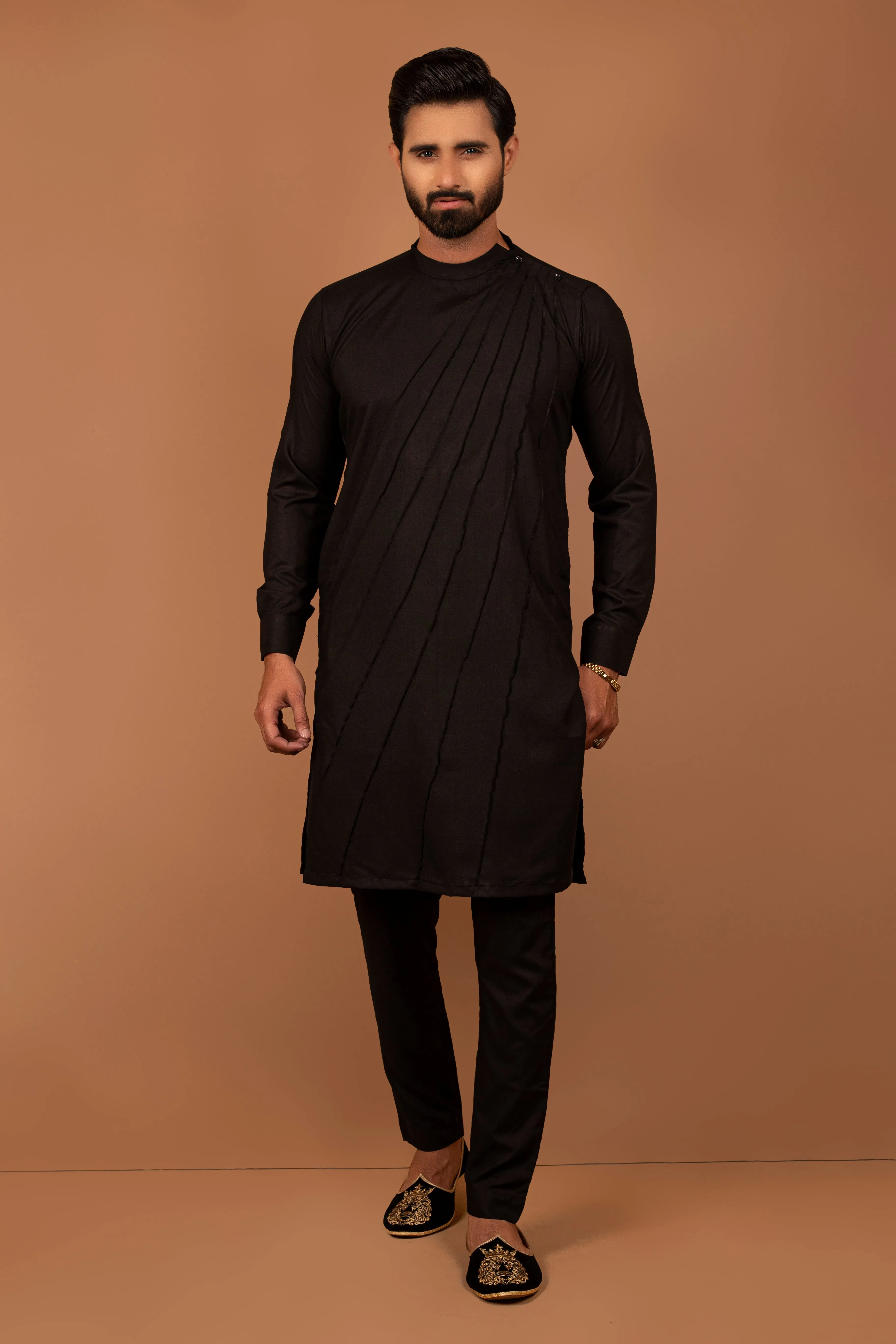 ER 330 Black Kurta Pajama