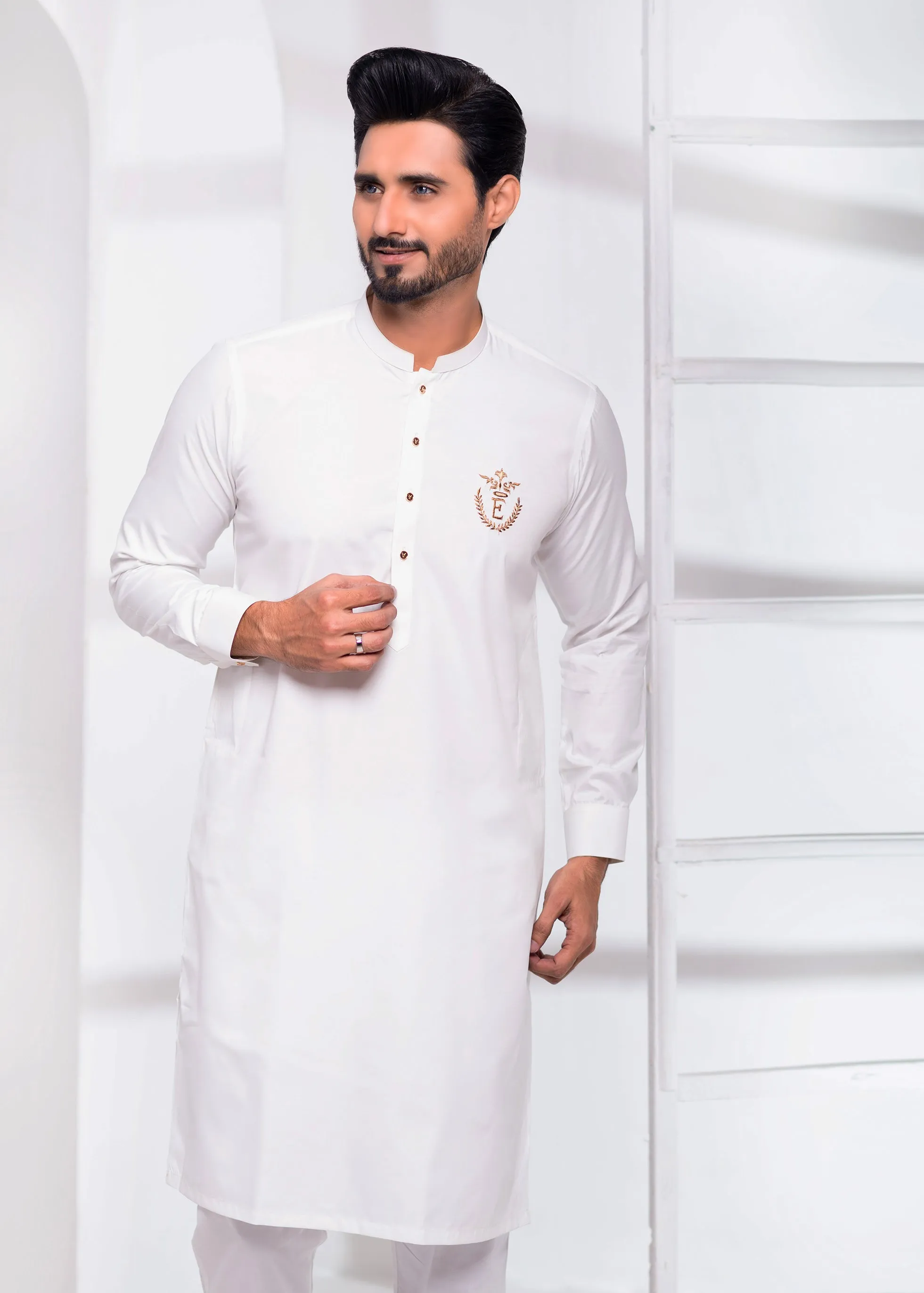 ER EMB 536 EDGE REPUYBLIC Kurta Pajama Signature Logo