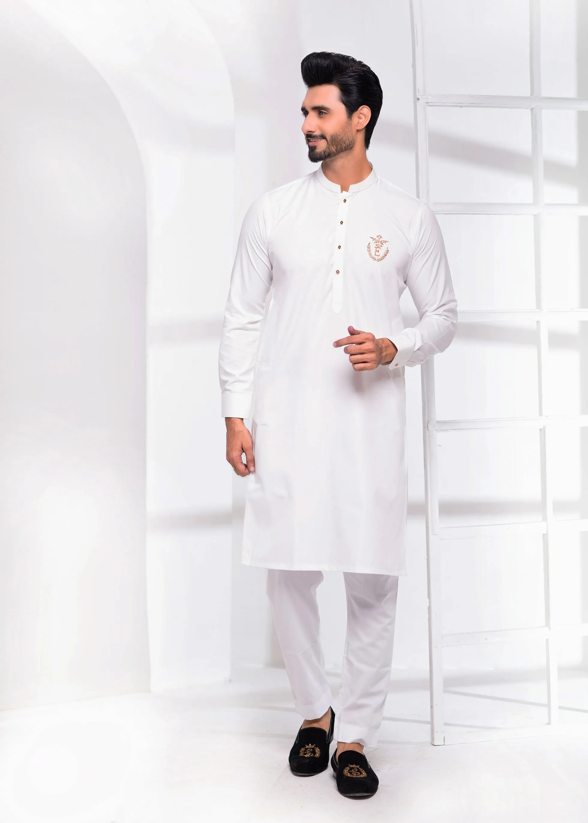 ER EMB 536 EDGE REPUYBLIC Kurta Pajama Signature Logo