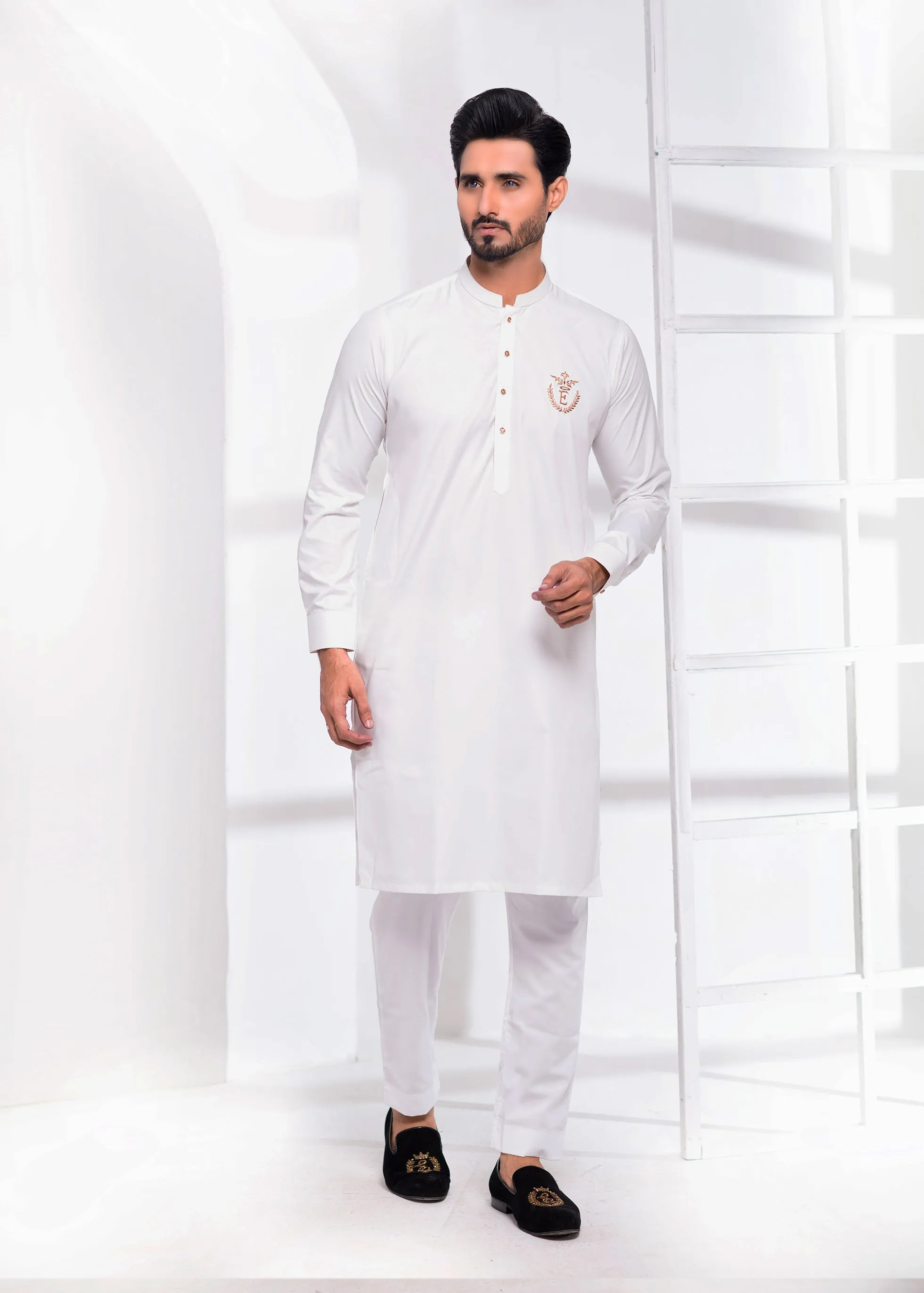 ER EMB 536 EDGE REPUYBLIC Kurta Pajama Signature Logo