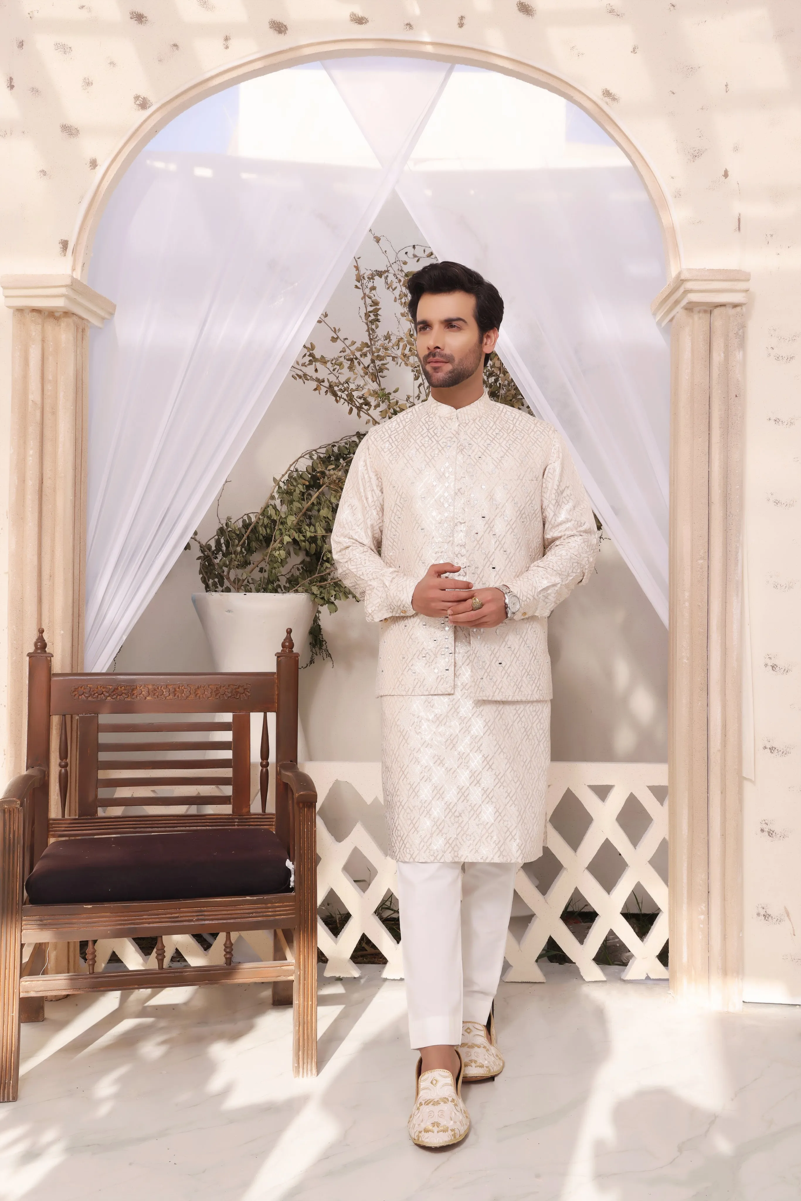 ER MR 27 MAtrix Mirror Embroidery Self Cotton Silk Fabric Kurta Pajama