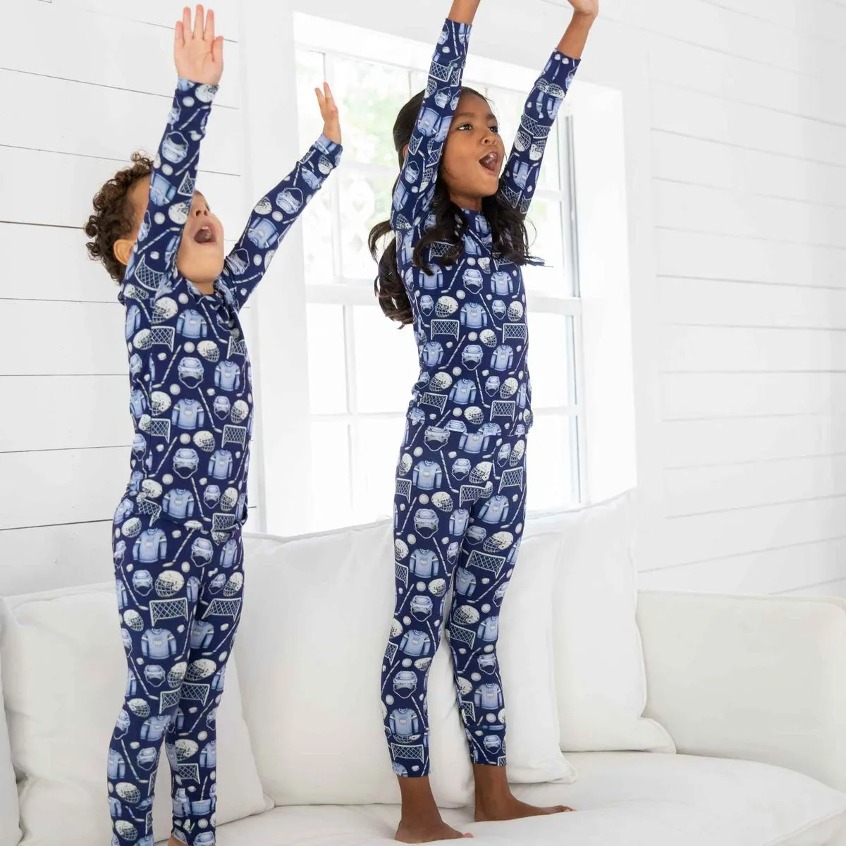 LEV Eric Hockey 2 PC Pajama Lounge Set