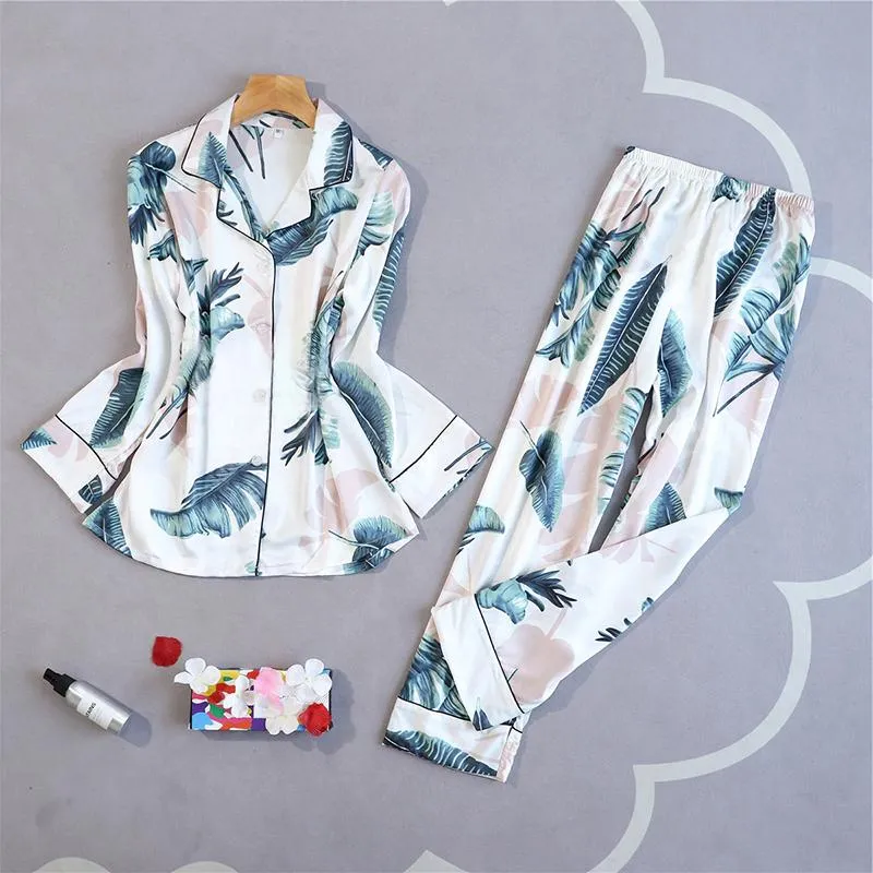 Two-Piece Cozy Soft Long Sleeve Pajamas Set